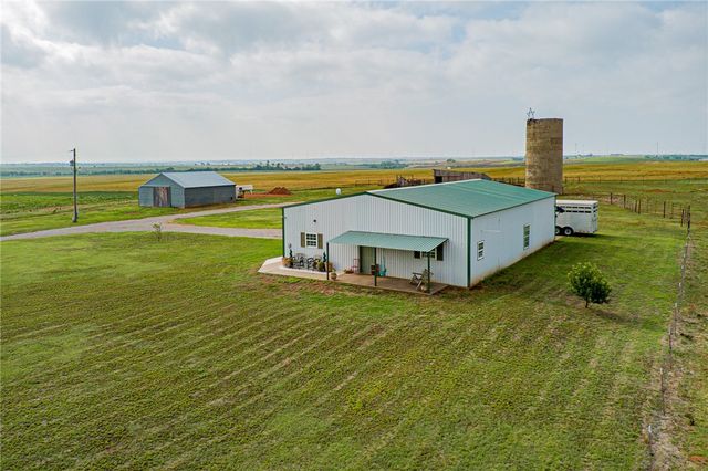 23720 E  1010th Rd, Weatherford, OK 73096