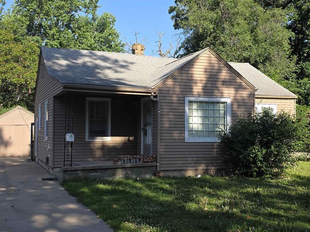 1527 N  Woodland Ave, Wichita, KS 67203