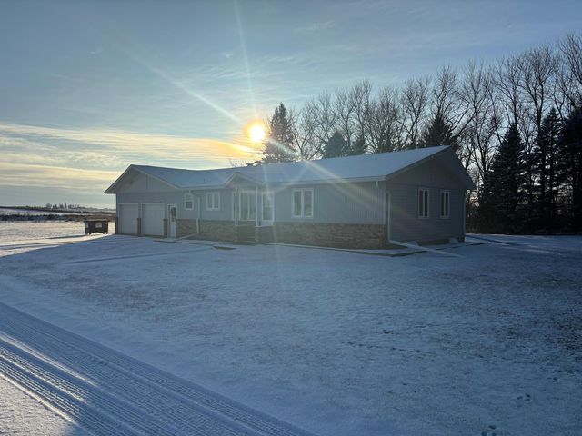 Lakefield, MN Homes For Sale & Real Estate - 44 Homes | Trulia