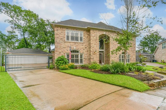 2214 Cherrytree Ridge Ln, Houston, TX 77062