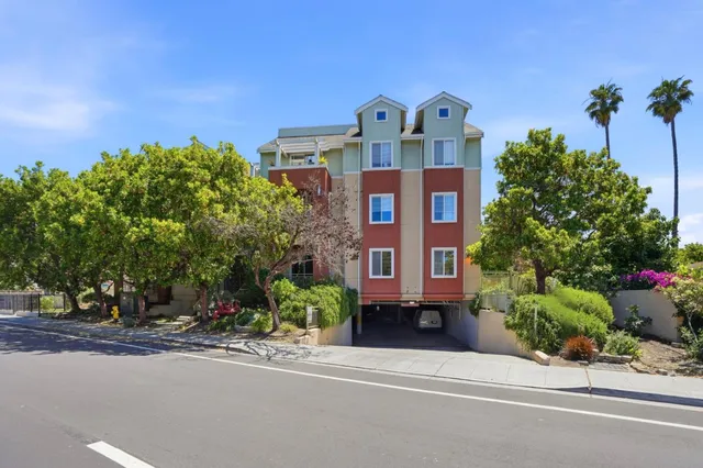 2330 University Ave #190, East Palo Alto, CA 94303