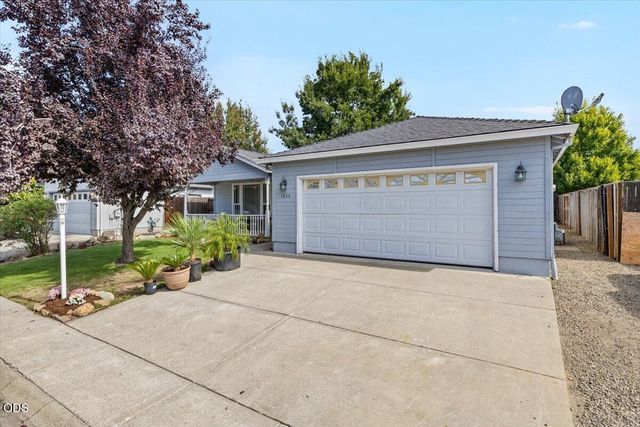 1233 Pheasant Way, Central Pt, OR 97502
