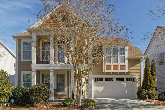 142 Tuckers Pond Dr, Chapel Hill, NC 27516