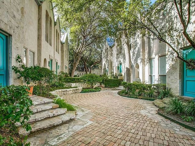 131 Routt St, San Antonio, TX 78209