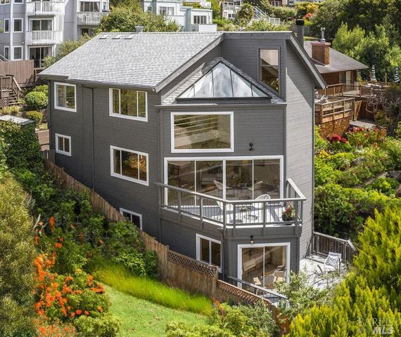 509-509A Easterby Ave, Sausalito, CA 94965
