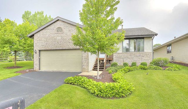 5115 Star Flower Ter #1, Loves Park, IL - 2 Bed, 3 Bath Condo - 25