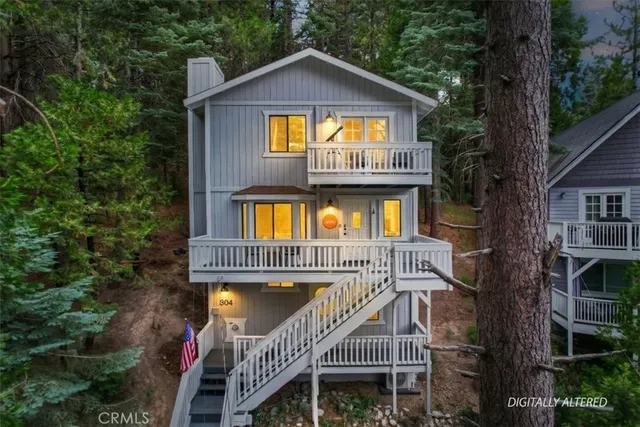 804 Sierra Vista Dr, Twin Peaks, CA 92391