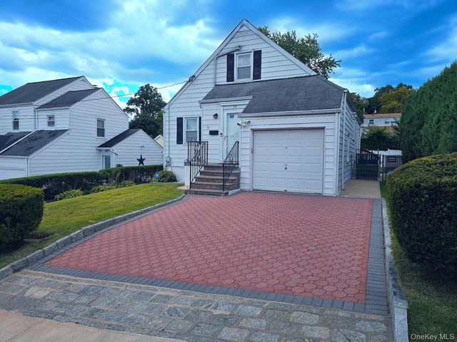 78 Onondaga Street, Yonkers, NY 10704