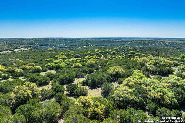 283 W Midwaters, Hunt, TX 78024