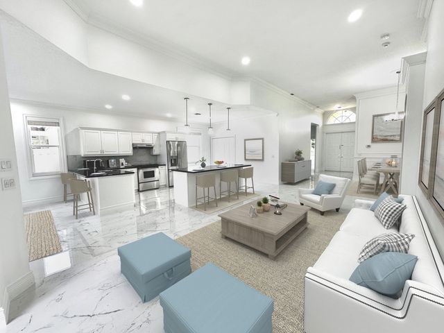 10667 Oak Bend Way, Wellington, FL 33414