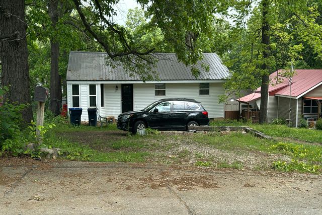3705 W  Hill Ave, Harrison, AR 72601