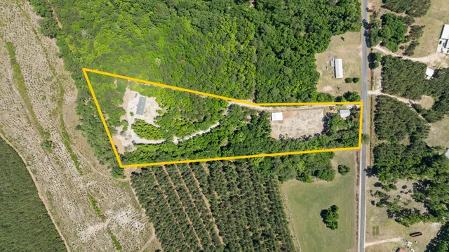 371 Rhode Dr, Cottageville, SC 29435
