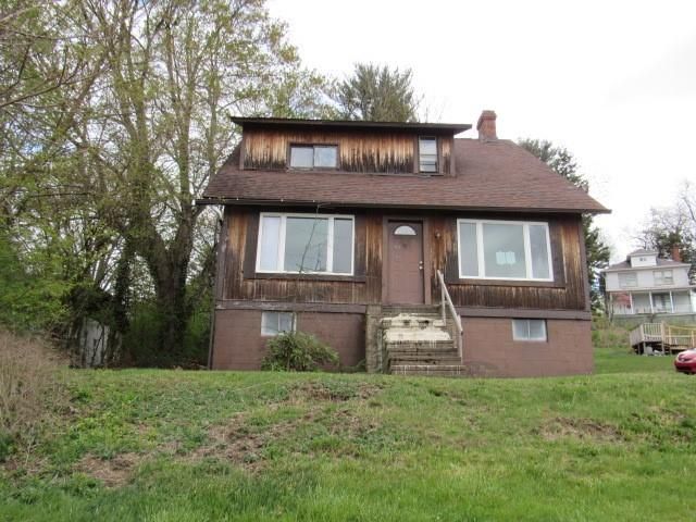 121 Blaine Ave, Brownsville, PA 15417