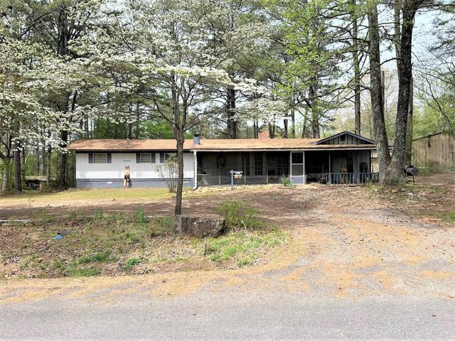 424 Lake Shore Dr, Greers Ferry, AR 72067