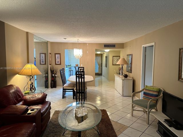 2998 NW 48th Ter #333, Fort Lauderdale, FL 33313