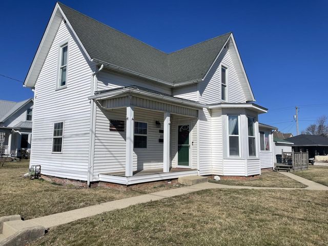 222 New St, Mount Sterling, OH 43143