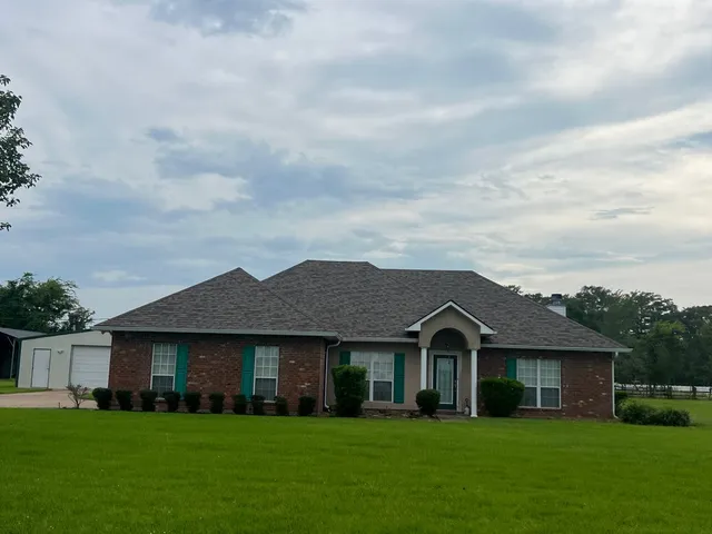2642 Messina Rd, Boyce, LA 71409