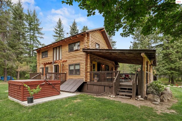 455 Juneberry Ln, Priest River, ID 83856