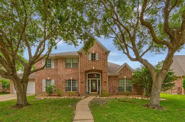 1308 Buttonwood Dr, Friendswood, TX 77546