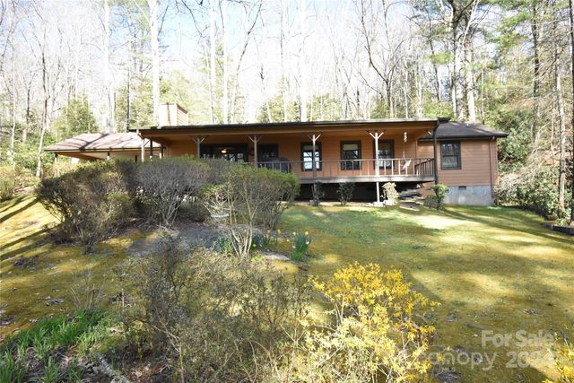 54 Gardner Ln, Pisgah Forest, NC 28768