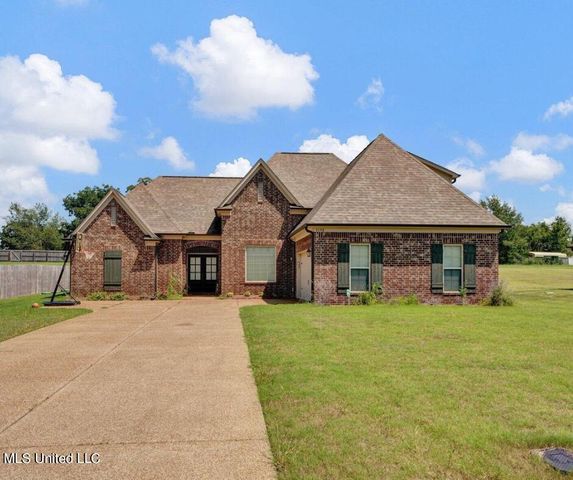 3198 Ross Meadows Ln, Olive Branch, MS 38654