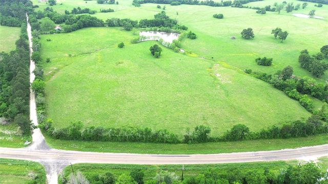 5189 County Road 4550, Pennington, TX 75856