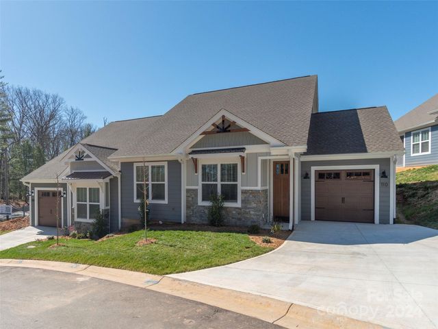 104 Coralroot Ln, Arden, NC 28704