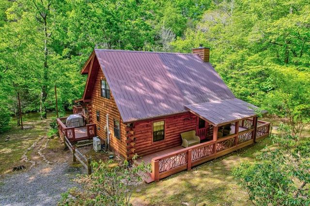 369 Trillium Rd, Suches, GA 30572
