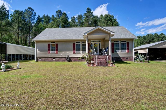 6079 Bell Williams Road, Currie, NC 28435