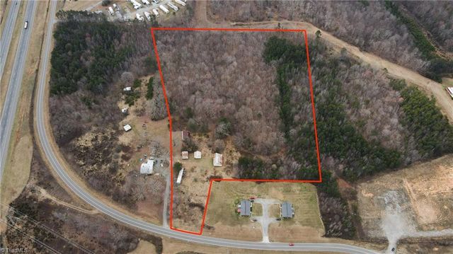 8283 Walter Combs Way, Stokesdale, NC 27357
