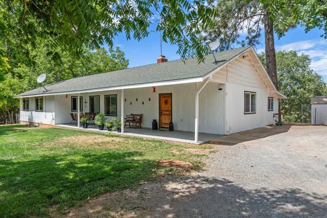 6261 Grizzly Flat Rd, Somerset, CA 95684
