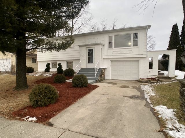 4265 188th St, Country Club Hills, IL 60478