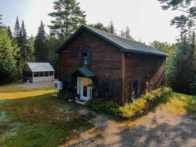 2 Downs Road, Lincoln, ME 04457