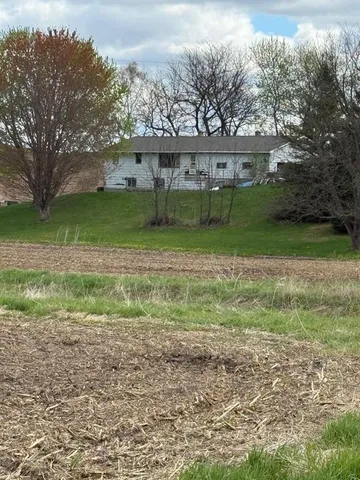 N21938 Daffinson Lane, Ettrick, WI 54627