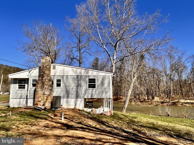 9987 Capon River Rd, Yellow Spring, WV 26865