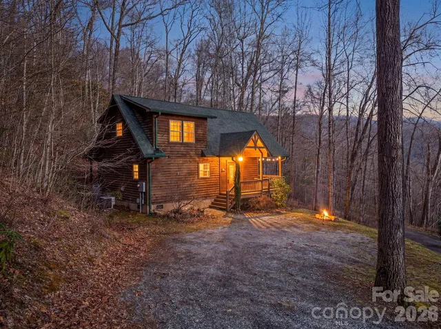 2015 Bettys Creek Rd, Sylva, NC 28779