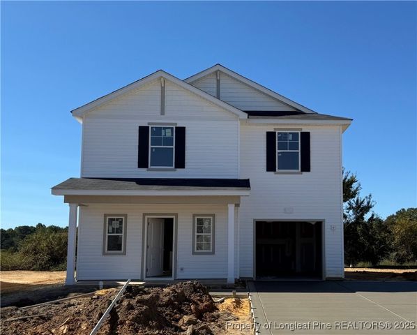 355 Arlington Dr, Raeford, NC 28376