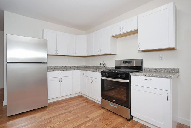 242F Kearsing Pkwy #3, Monsey, NY 10952