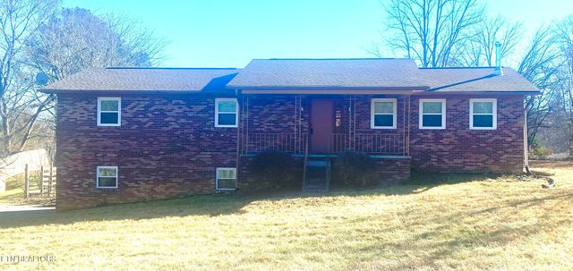 10206 Green Springs Ln, Knoxville, TN 37932