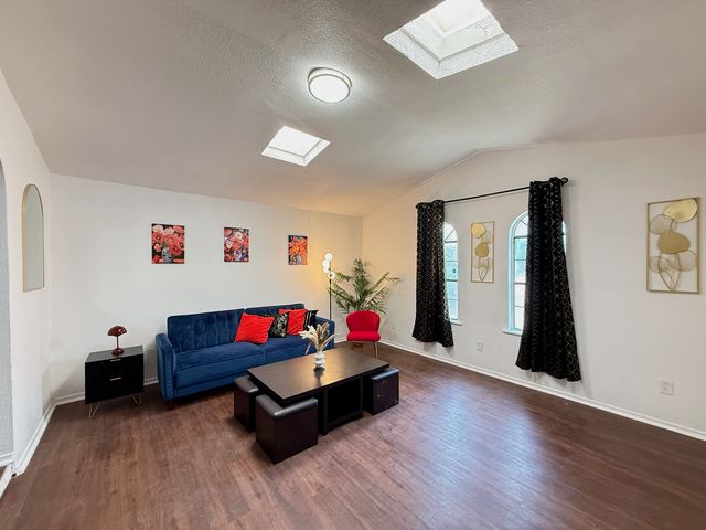 2111 Lamar St #A, San Antonio, TX 78202