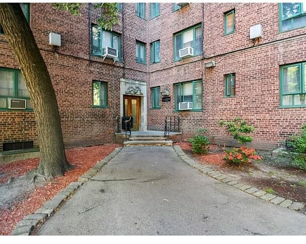 1650 Metropolitan Ave #9C, Bronx, NY 10462