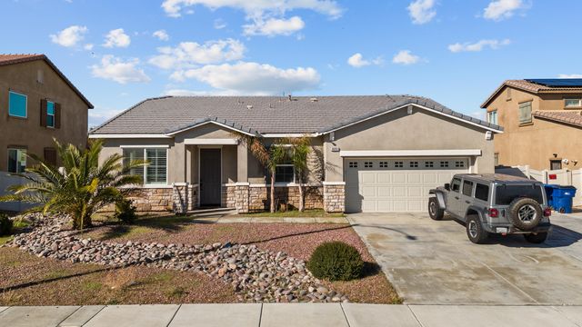 38265 Orchid Ln, Palmdale, CA 93552