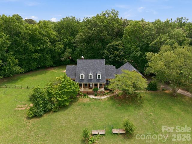 465 Baymount Dr, Salisbury, NC 28144