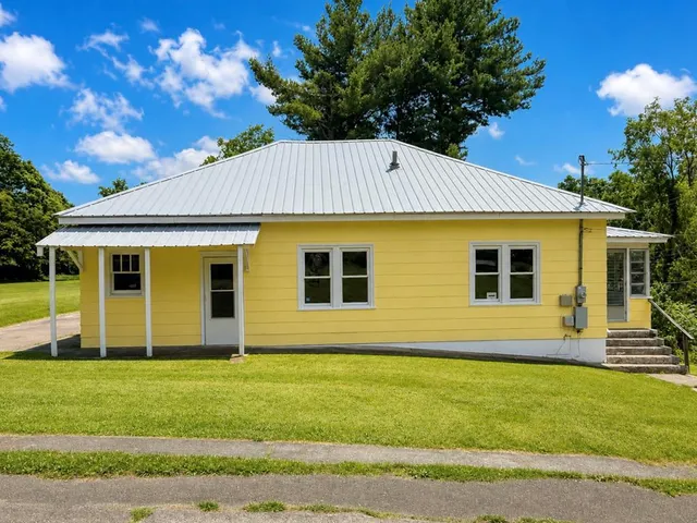 411 Paint St, Beckley, WV 25801