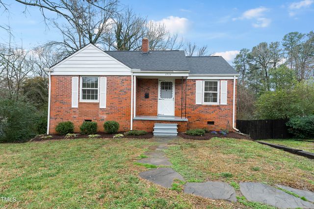 2324 Derby Dr, Raleigh, NC 27610