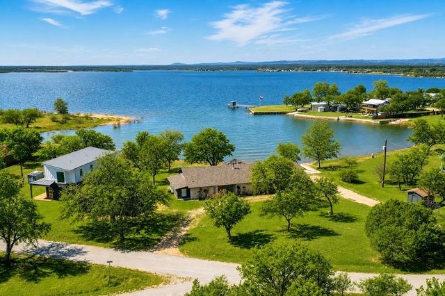 508 W Lakecrest, Bluffton, TX 78607