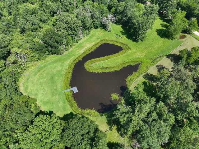 2456 County Road 4550, Pennington, TX 75856