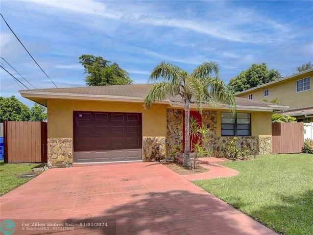 2811 N  38th Ave, Hollywood, FL 33021