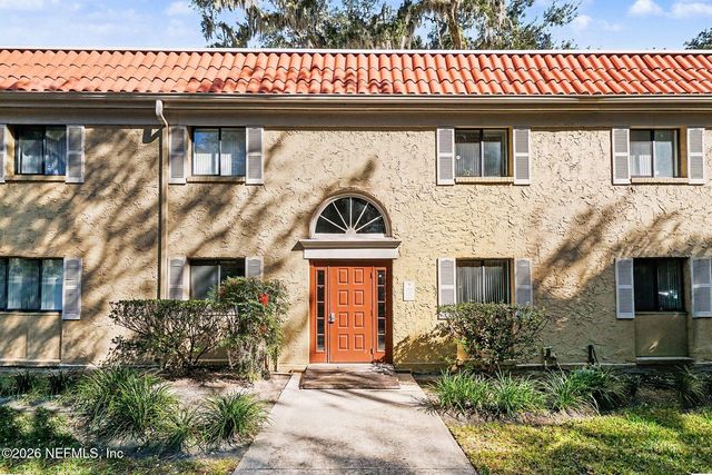 5811 ATLANTIC Boulevard #211, Jacksonville, FL 32207