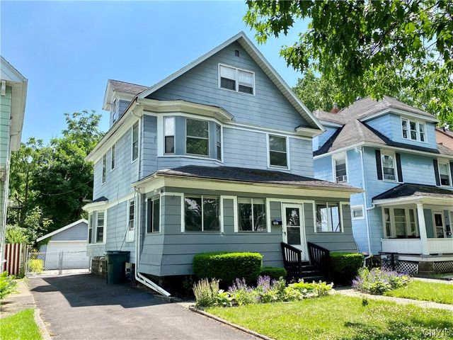 367 Selye Ter, Rochester, NY 14613